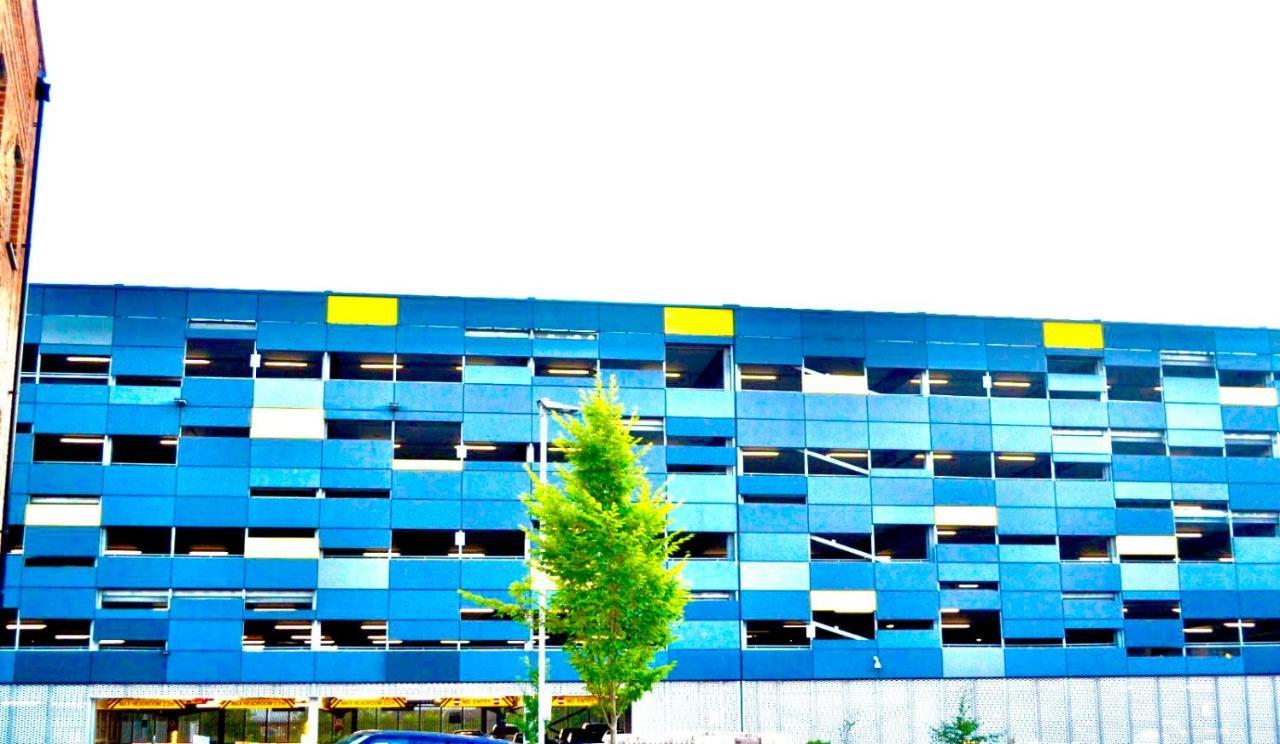 Modern Townhouse, Sleeps 4 With Parking Daire Wakefield Dış mekan fotoğraf